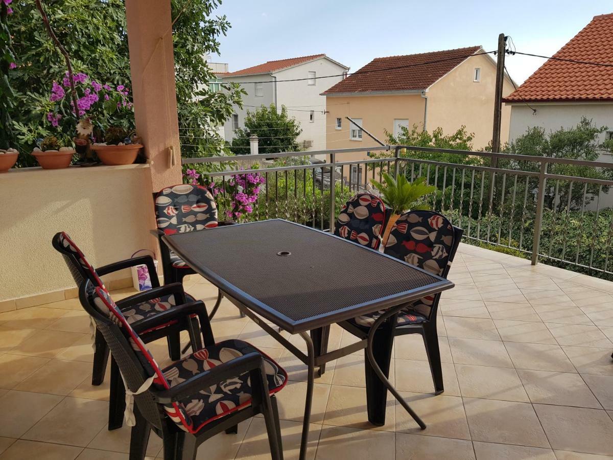 Apartments Krizanac Trogir Room photo